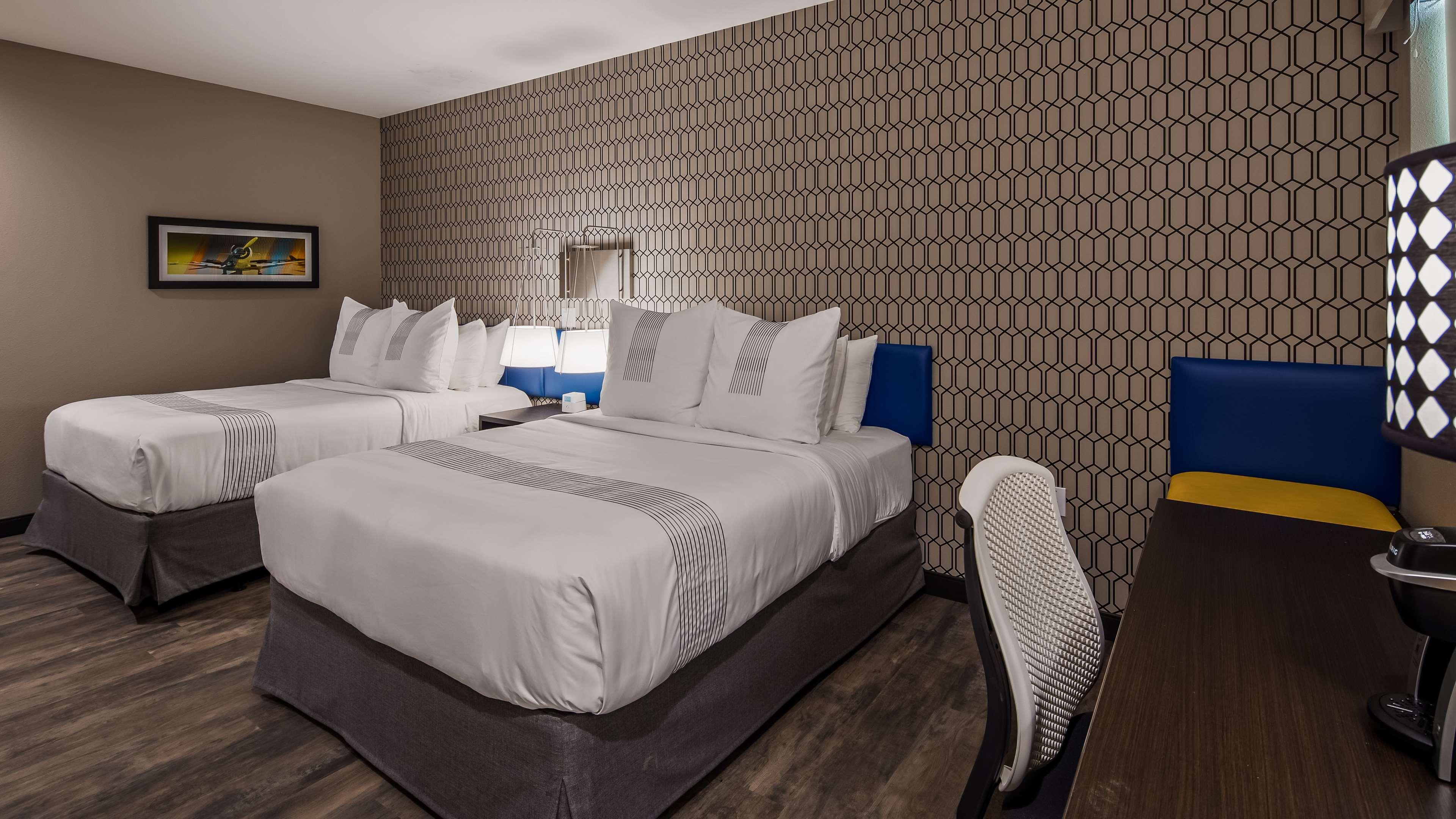 Glo Best Western Tulsa-Catoosa East Route 66 Eksteriør bilde