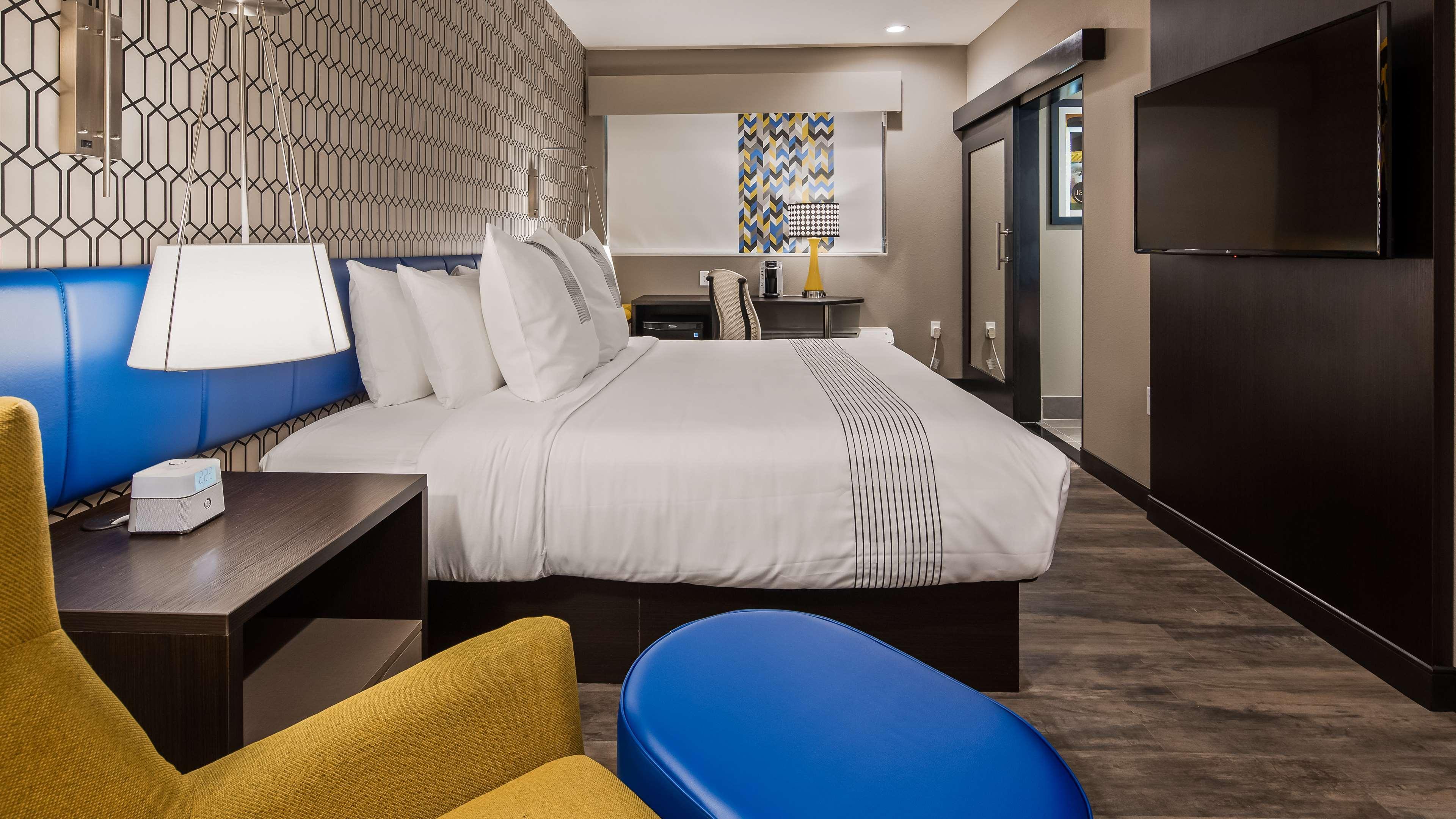 Glo Best Western Tulsa-Catoosa East Route 66 Eksteriør bilde