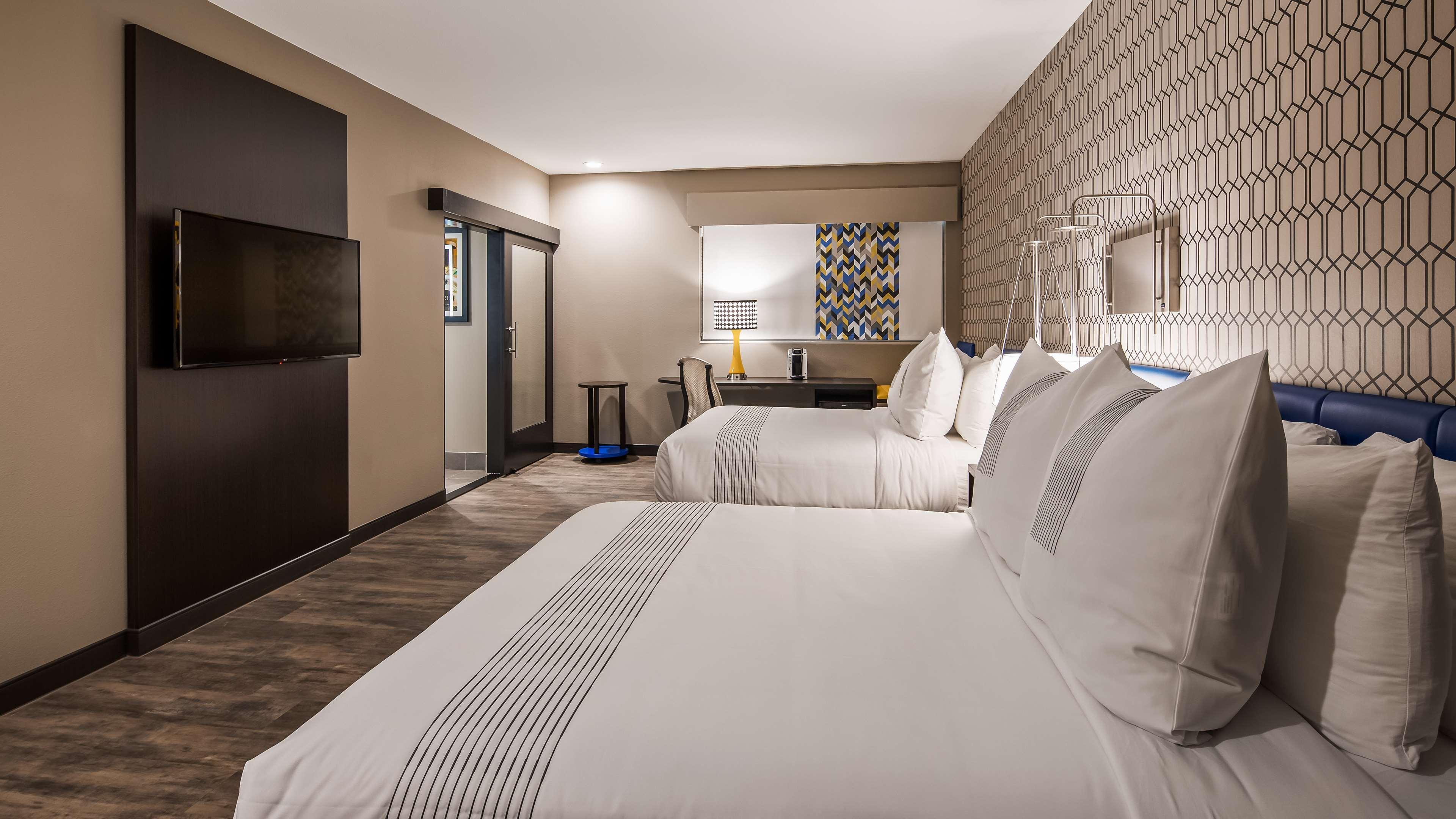 Glo Best Western Tulsa-Catoosa East Route 66 Eksteriør bilde