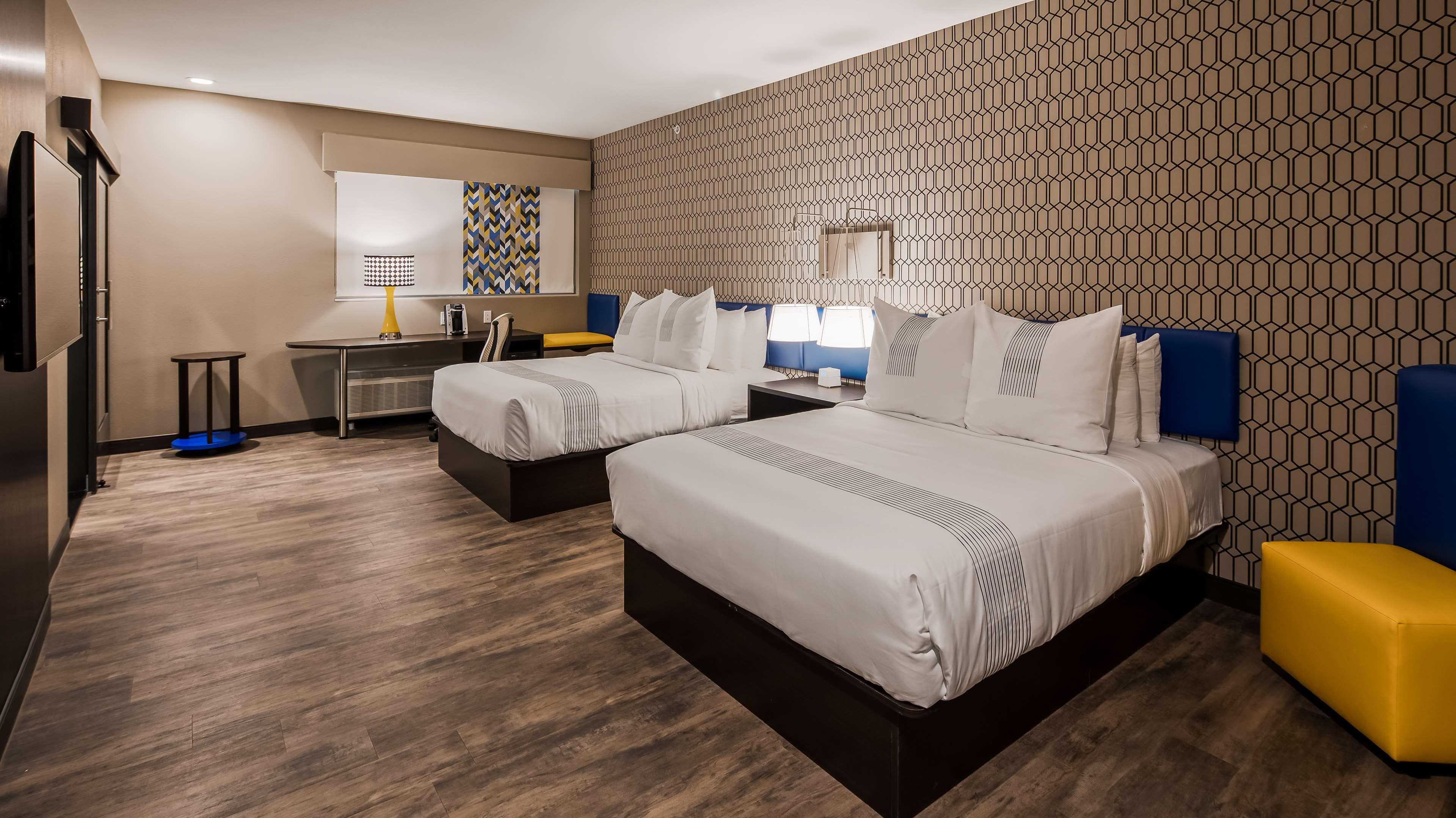 Glo Best Western Tulsa-Catoosa East Route 66 Eksteriør bilde