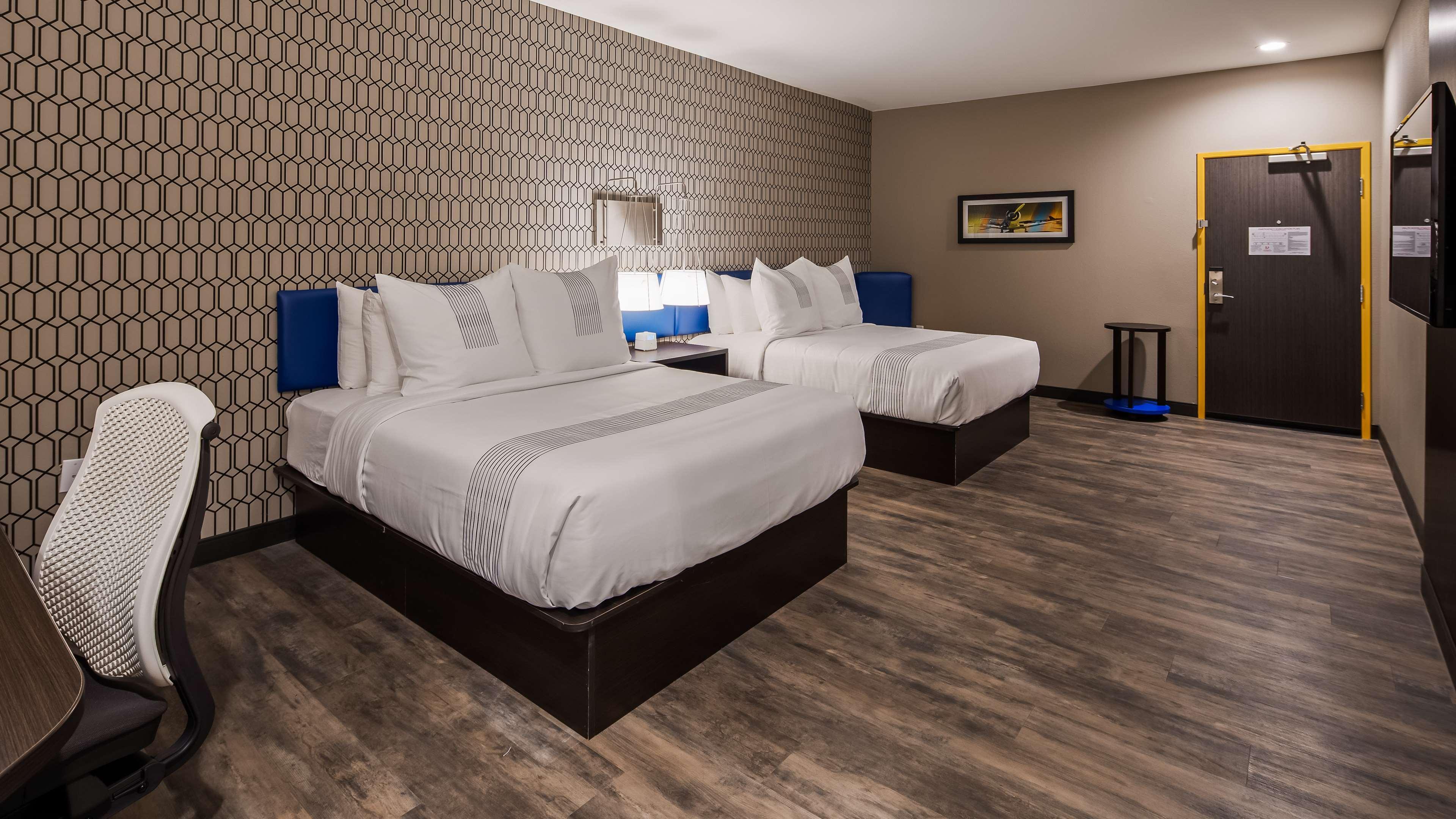 Glo Best Western Tulsa-Catoosa East Route 66 Eksteriør bilde