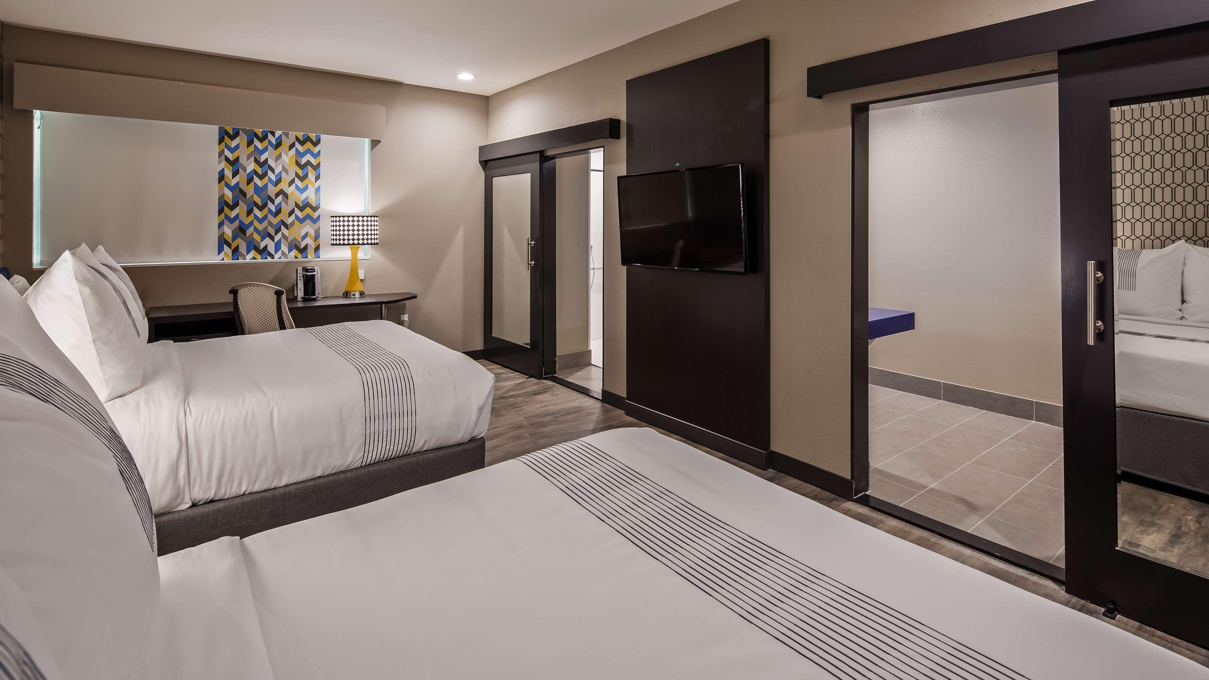 Glo Best Western Tulsa-Catoosa East Route 66 Eksteriør bilde