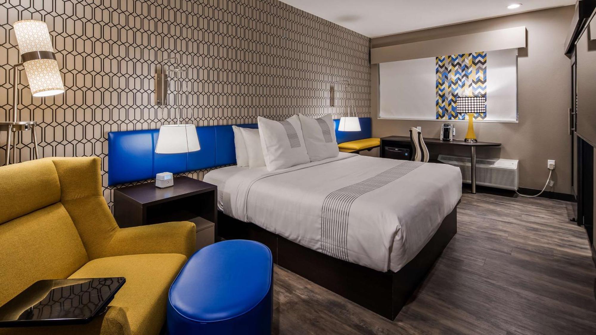 Glo Best Western Tulsa-Catoosa East Route 66 Eksteriør bilde